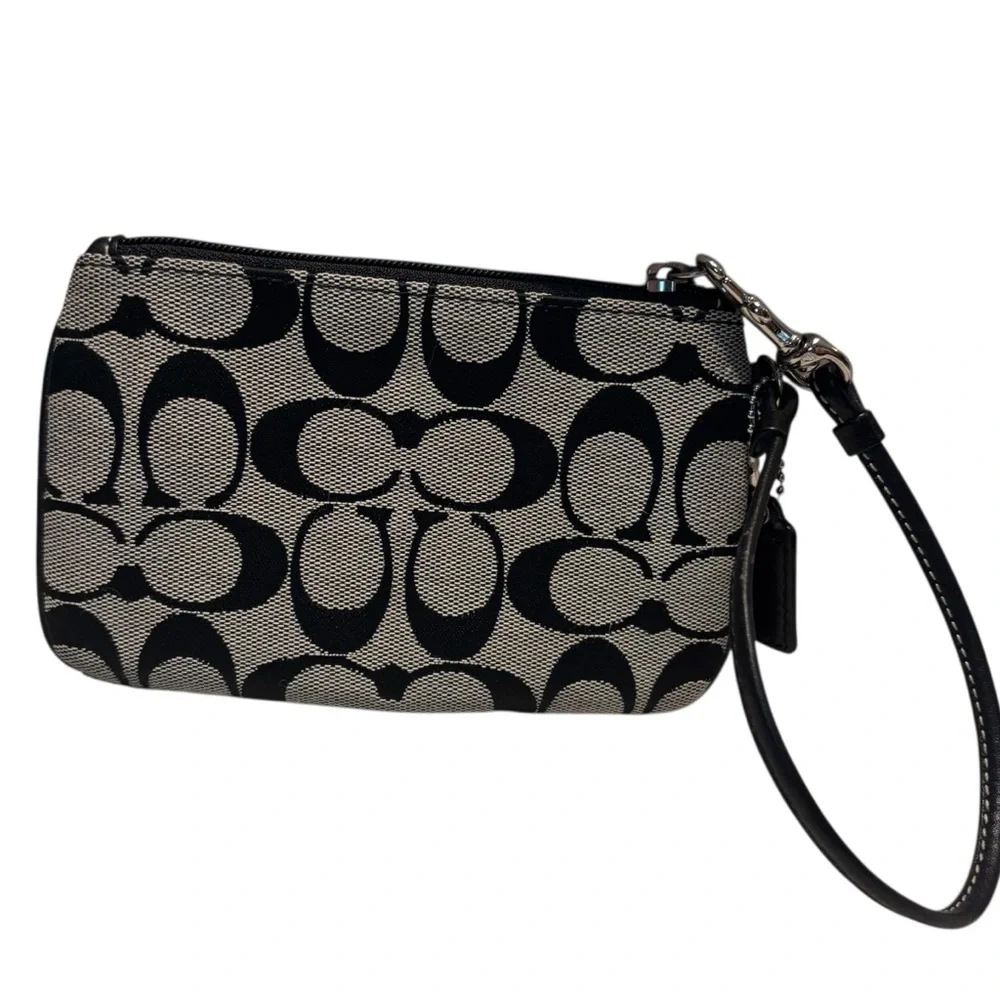 Coach Wristlet Pouch Signature C Black Gray Canvas Leather Trim Zip-Up Silver